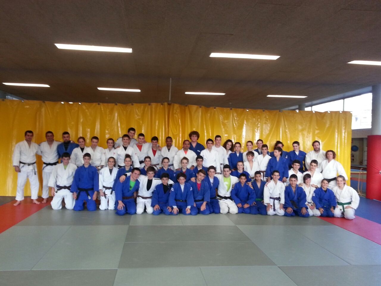 Gran asistencia al entrenamiento conjunto del 30 de Abril.